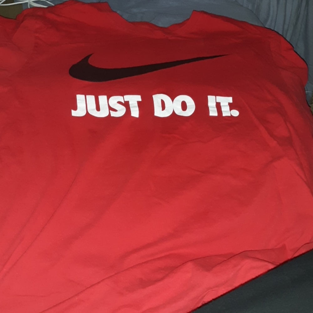 Nike T-Shirt